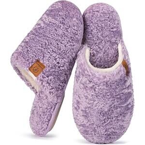 New EverFoams Womens Size 9/10 Purple Fuzzy Slide On Memory Foam Slipper Shoes